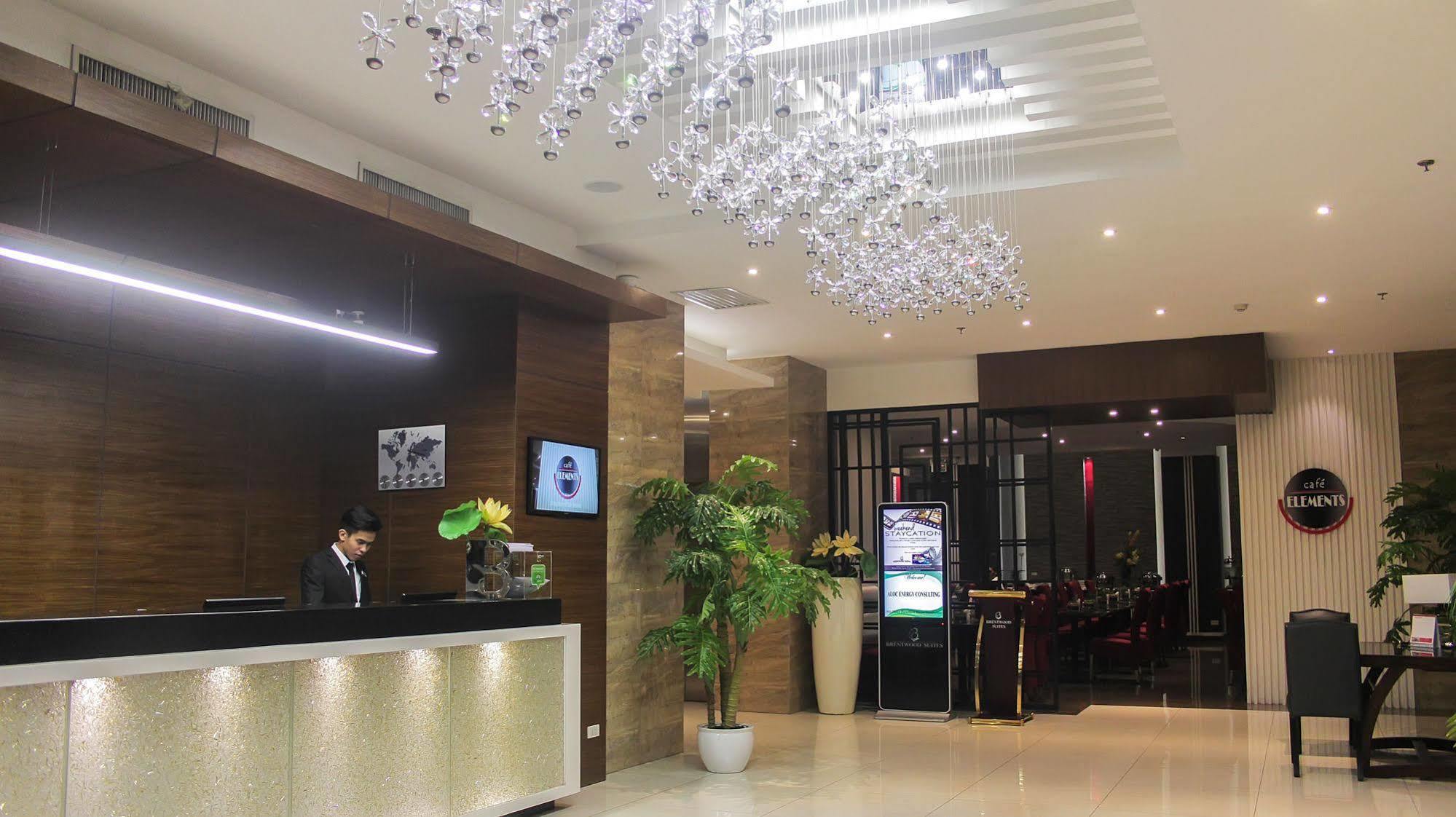 Brentwood Suites Quezon City Exterior photo